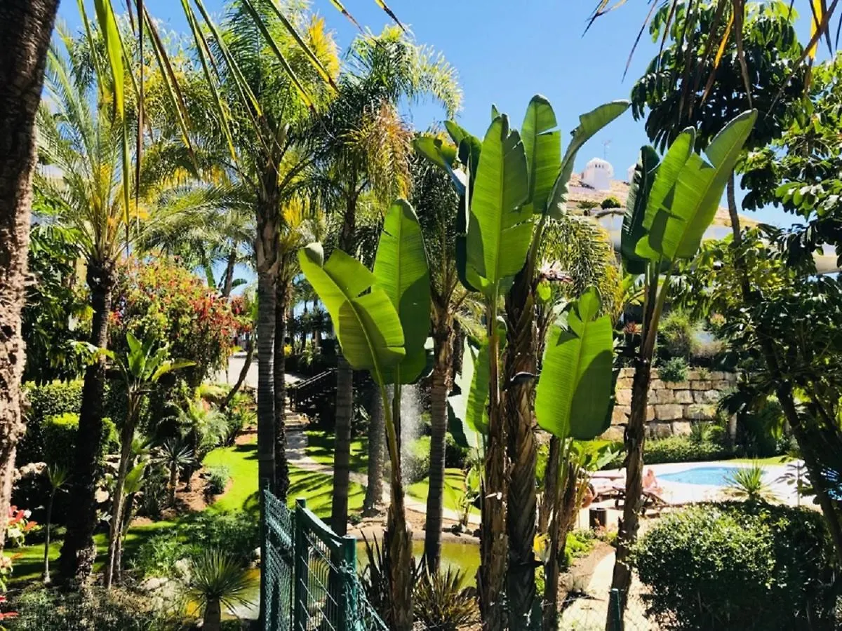 Lomas Del Rey Apartment Marbella