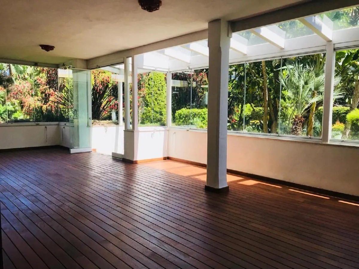 Lomas Del Rey Apartment Marbella