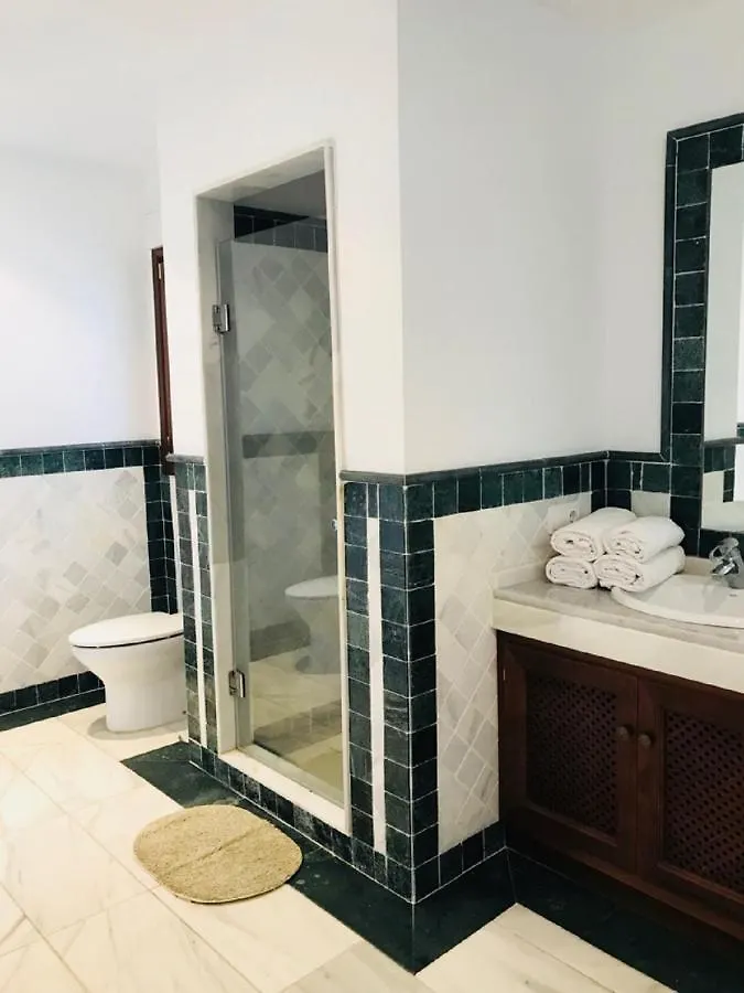 Lomas Del Rey Apartment Marbella